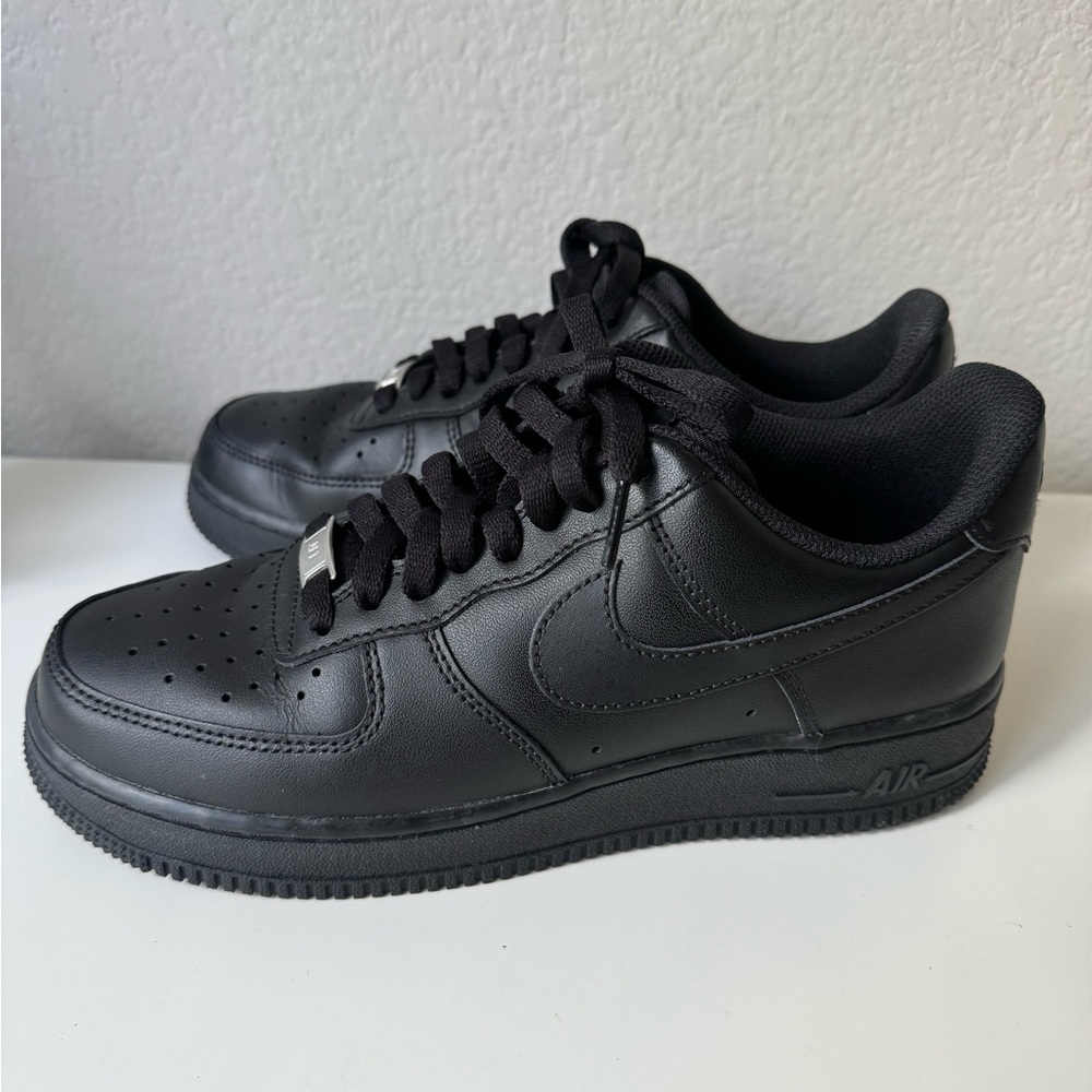 Nike Air Men’s size 7.5